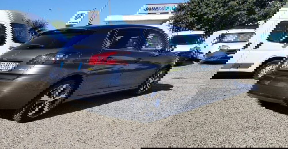 Peugeot 308 usata a Oristano (3)