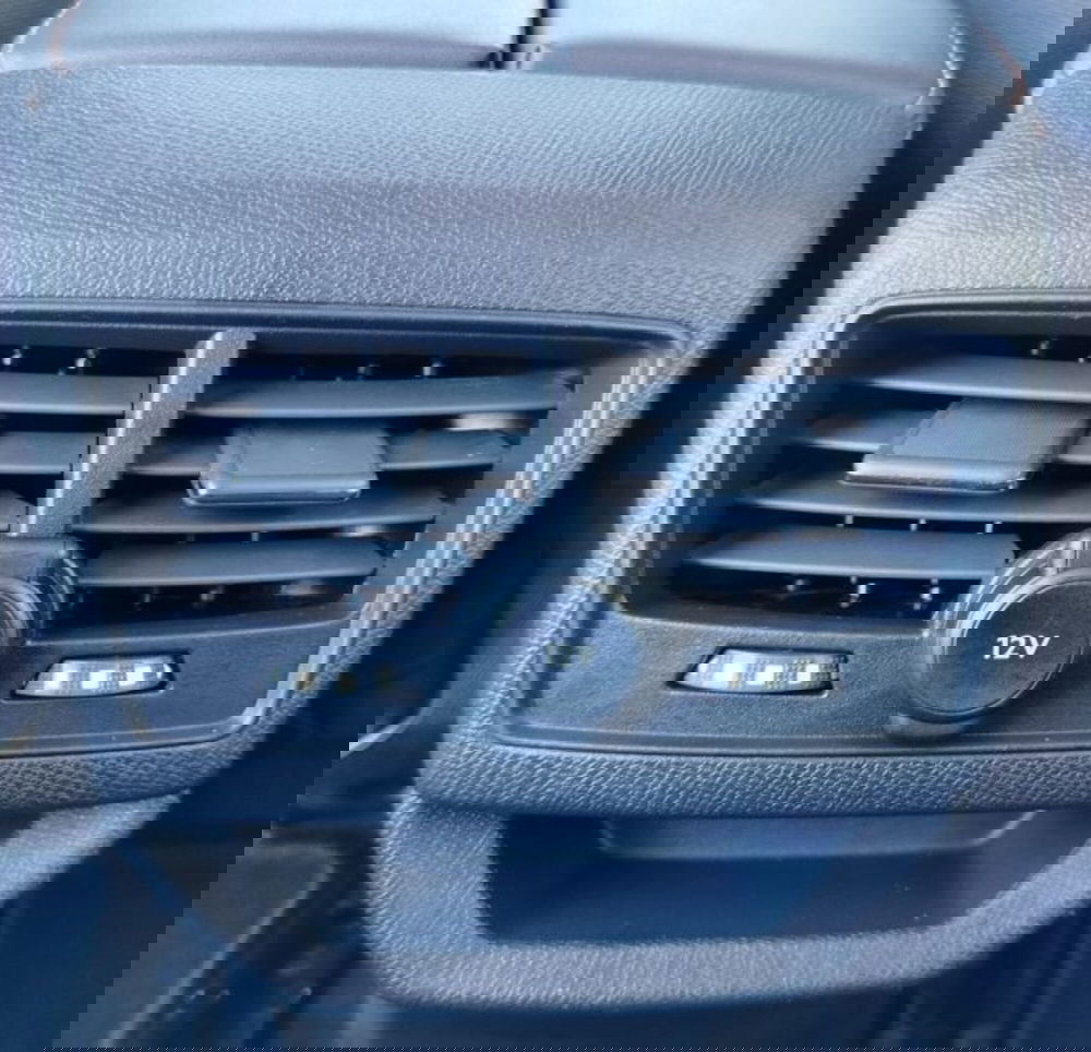 Peugeot 3008 usata a Oristano (20)