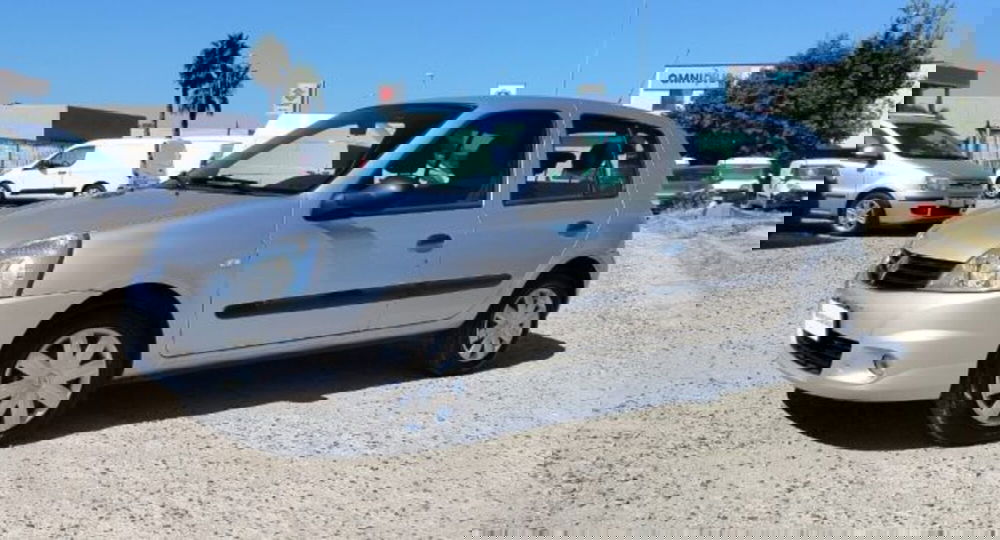 Renault Clio usata a Oristano (7)