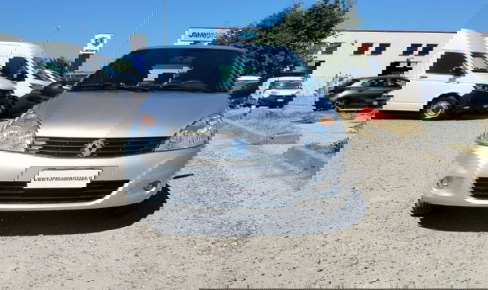 Renault Clio usata a Oristano (8)