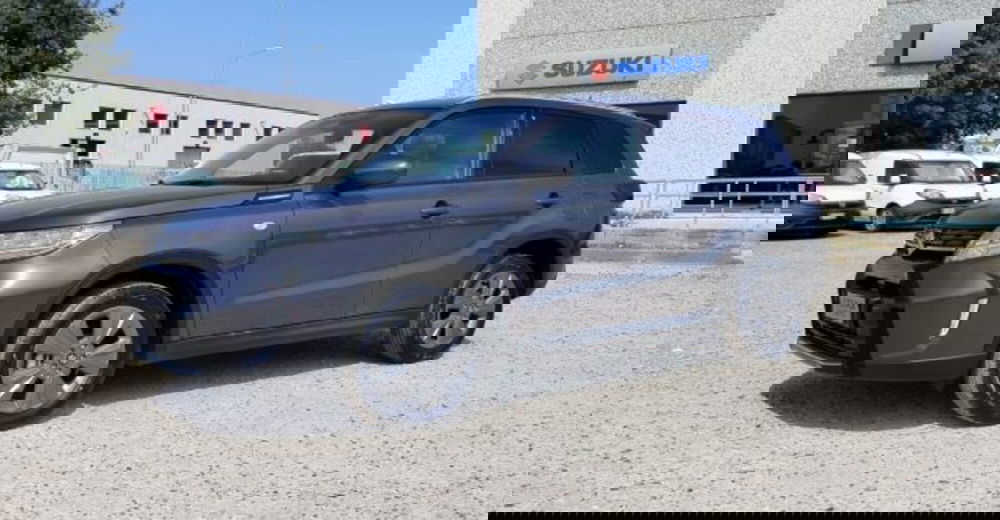 Suzuki Vitara nuova a Oristano (7)