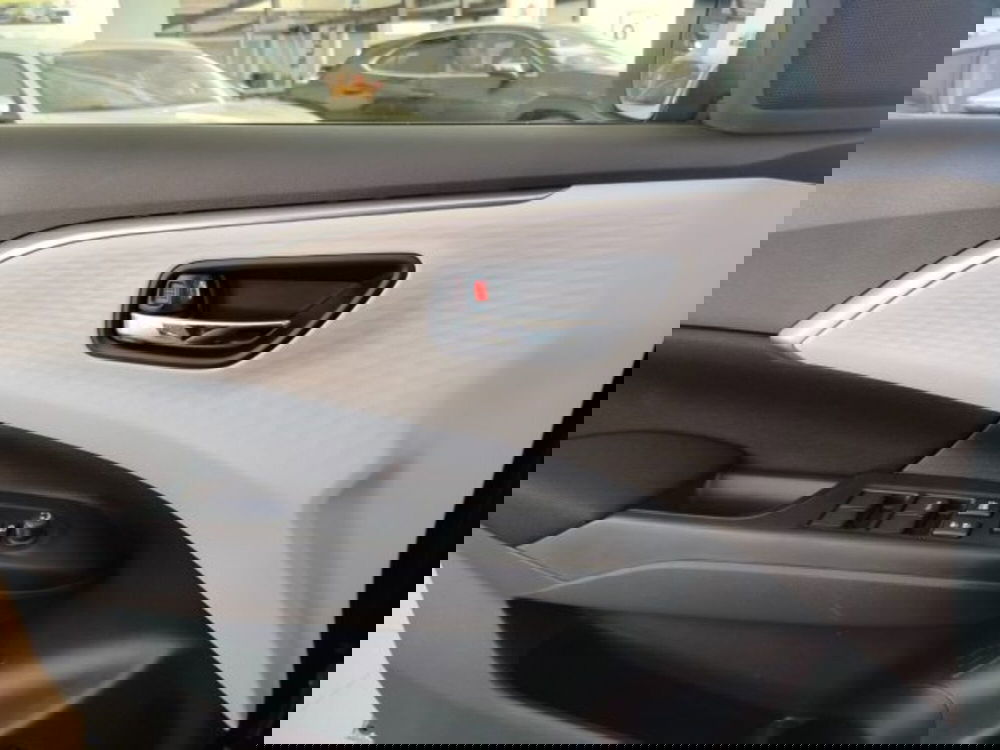 Suzuki Swift nuova a Oristano (12)