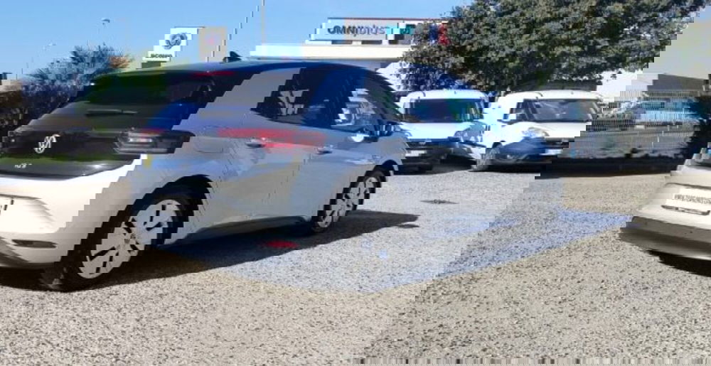 Volkswagen ID.3 usata a Oristano (3)