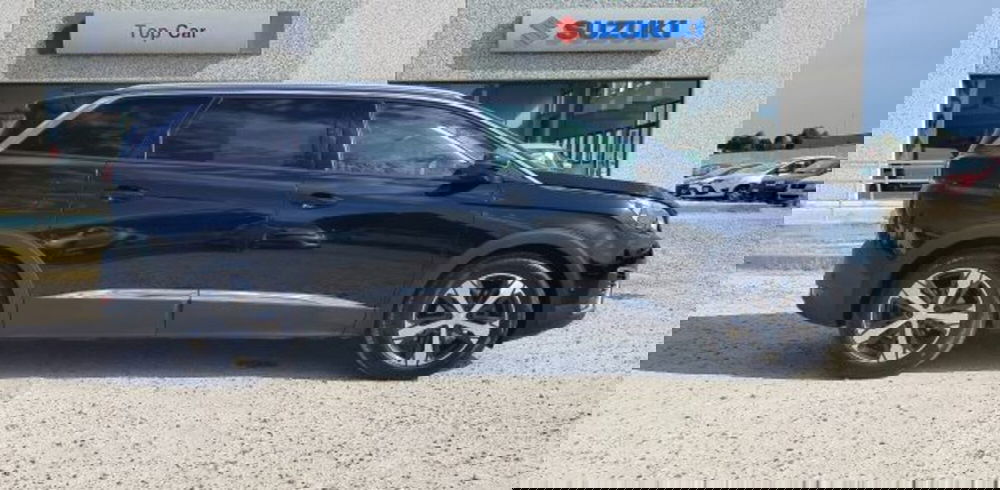 Peugeot 5008 usata a Oristano (3)
