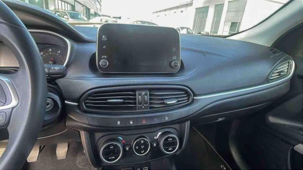 Fiat Tipo usata a Torino (11)