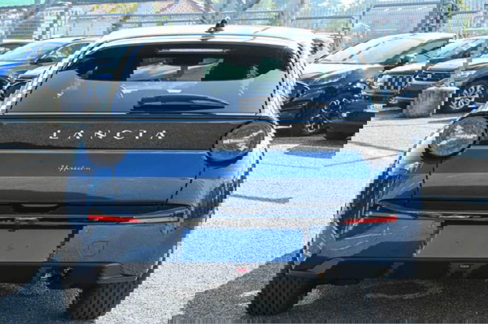 Lancia Ypsilon nuova a Torino (6)