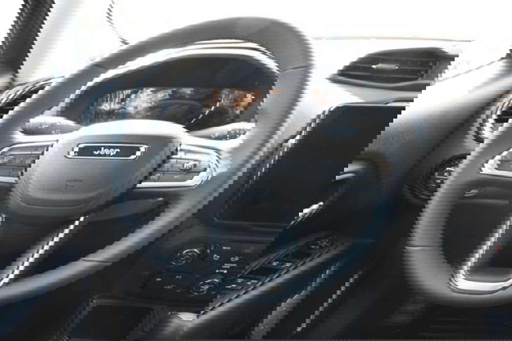 Jeep Renegade nuova a Torino (15)