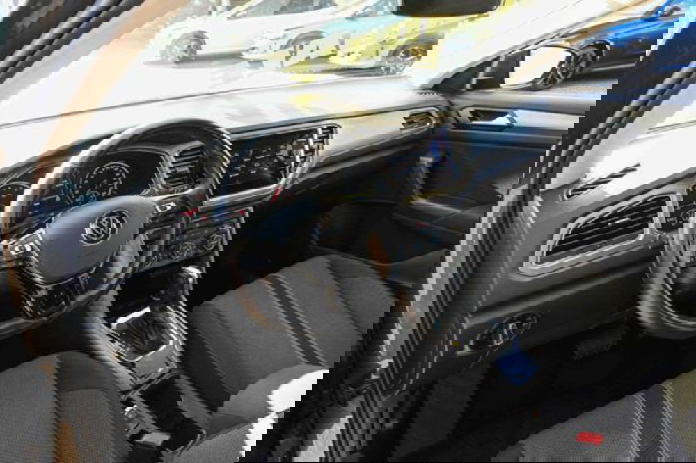 Volkswagen T-Roc usata a Torino (11)