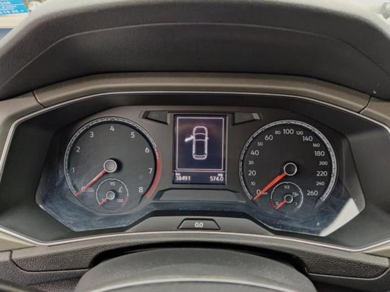 Volkswagen T-Roc usata a Torino (16)