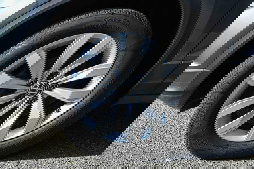 Volkswagen T-Roc usata a Torino (9)