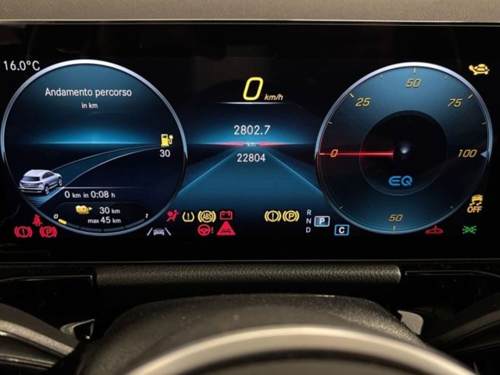 Mercedes-Benz EQA usata a Bologna (13)