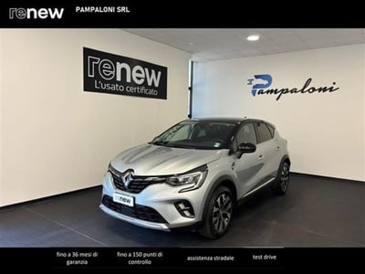 Renault Captur 1.0 tce Techno 90cv del 2024 usata a Siena