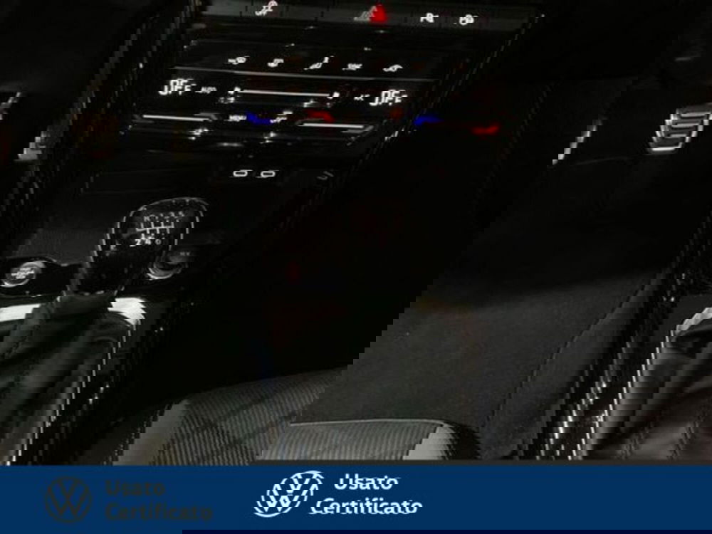 Volkswagen T-Roc usata a Vicenza (13)