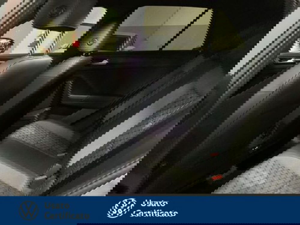 Volkswagen T-Roc usata a Vicenza (16)