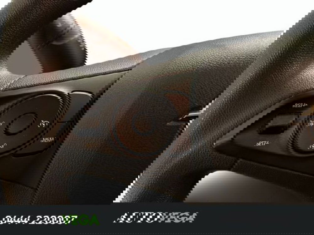 Opel Crossland X usata a Vicenza (12)