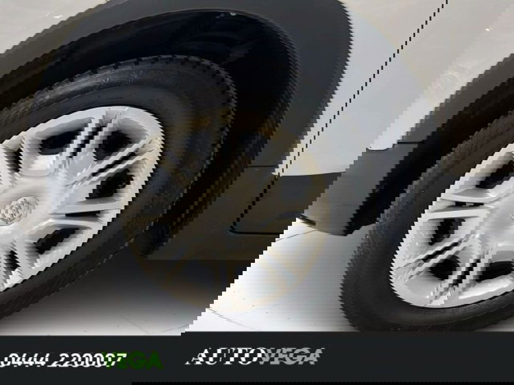 Opel Crossland X usata a Vicenza (17)