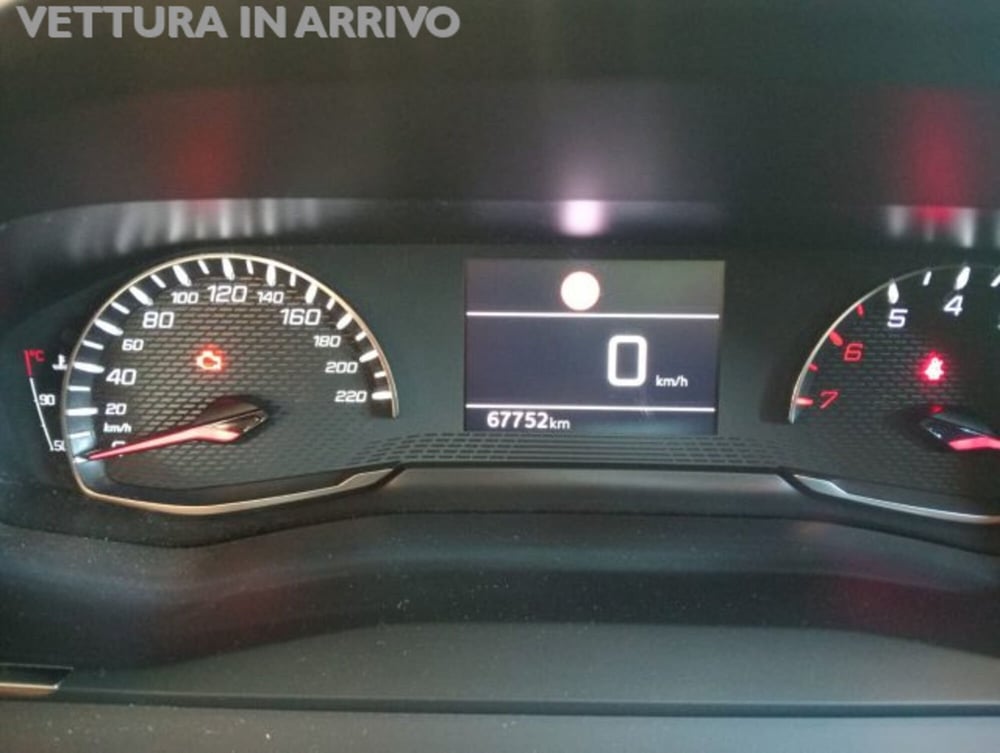 Peugeot 208 usata a Modena (13)