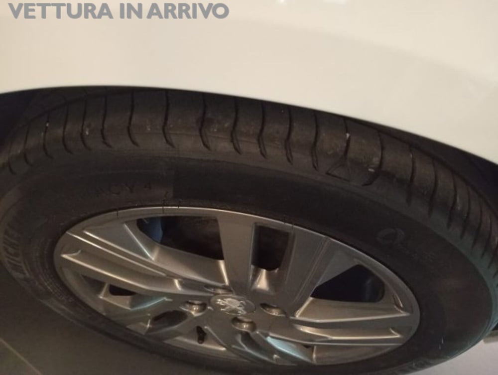 Peugeot 208 usata a Modena (5)