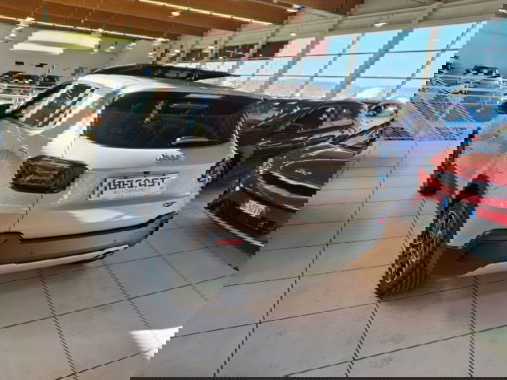 Jeep Avenger nuova a Vicenza (5)