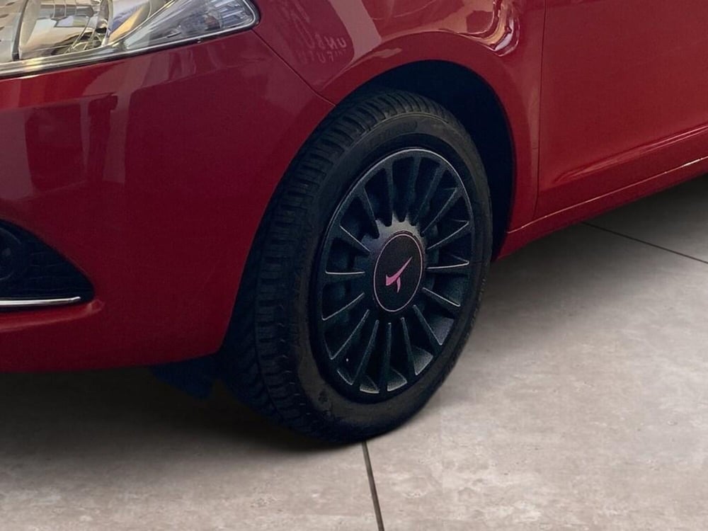 Lancia Ypsilon usata a Torino (15)
