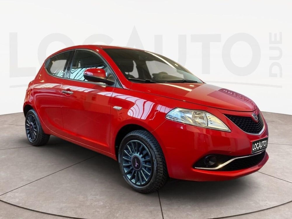 Lancia Ypsilon usata a Torino (2)