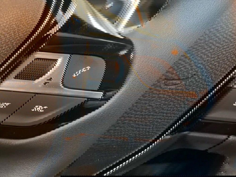 Peugeot 208 nuova a Torino (14)