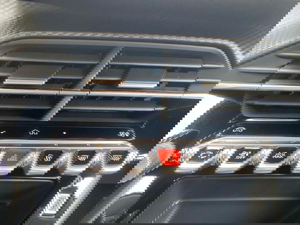 Peugeot 208 nuova a Torino (11)