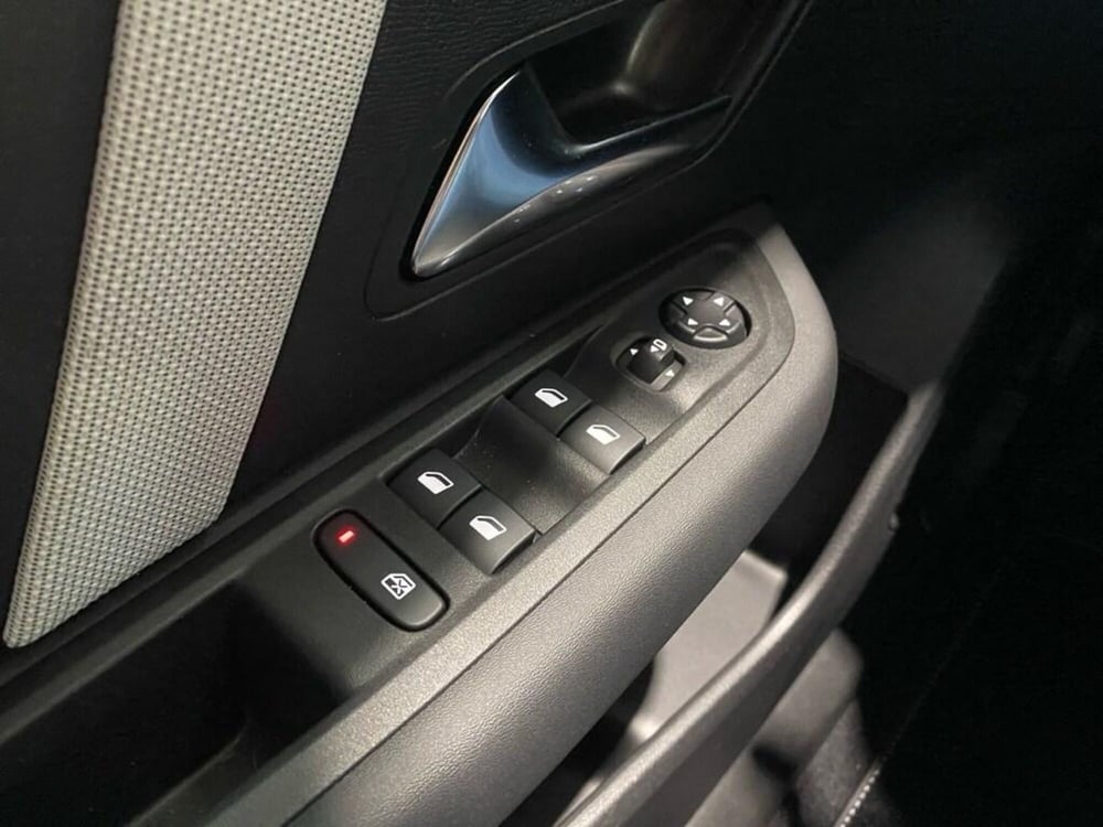 Citroen C4 nuova a Torino (12)