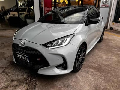 Toyota Yaris Cross 1.5h GR Sport Black Sky fwd 116cv e-cvt del 2024 usata a Sassari