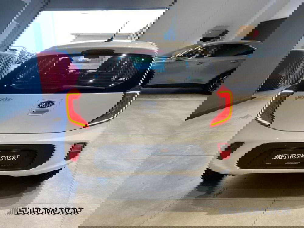 Kia Picanto usata a Bari (8)