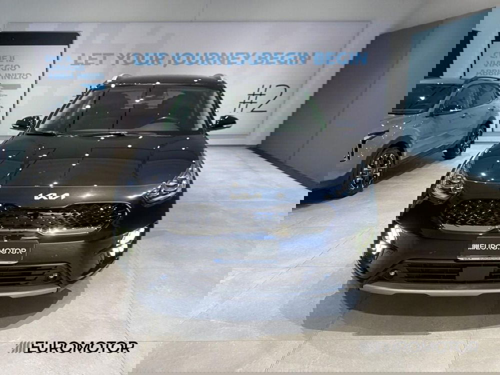 Kia Niro usata a Bari (2)