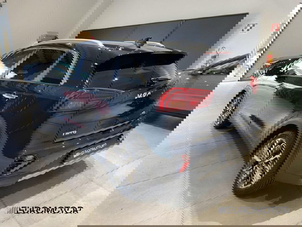 Kia Niro usata a Bari (9)