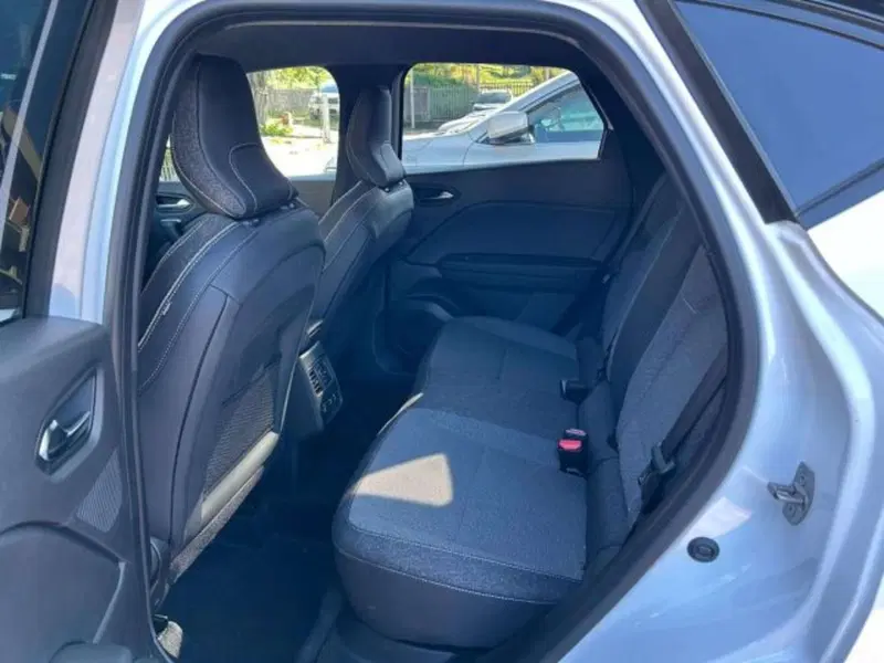 Renault Captur nuova a Firenze (11)