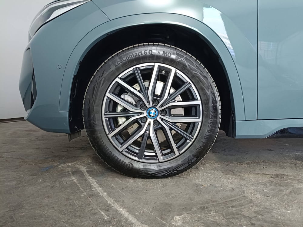 BMW iX1 usata a Ascoli Piceno (16)