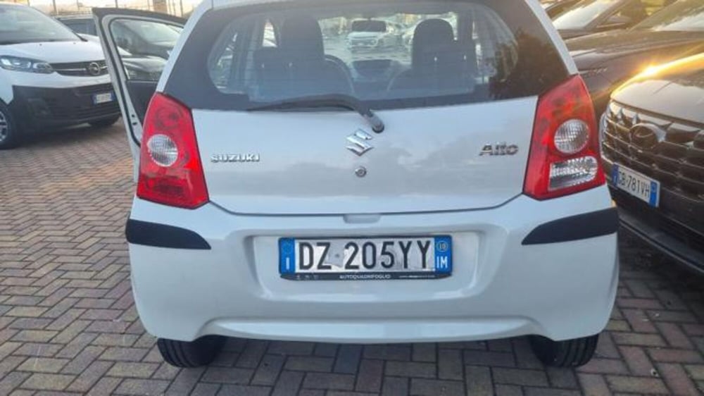 Suzuki Alto usata a Savona (13)