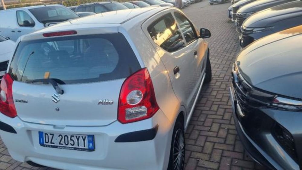Suzuki Alto usata a Savona (15)