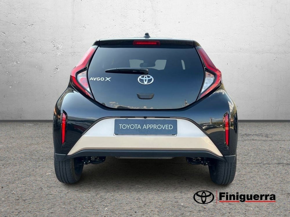 Toyota Aygo X usata a Sondrio (4)