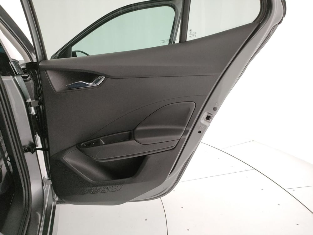 Skoda Fabia usata a Caserta (13)