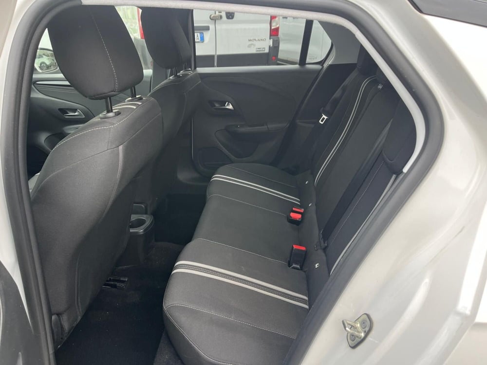 Opel Corsa usata a Milano (14)