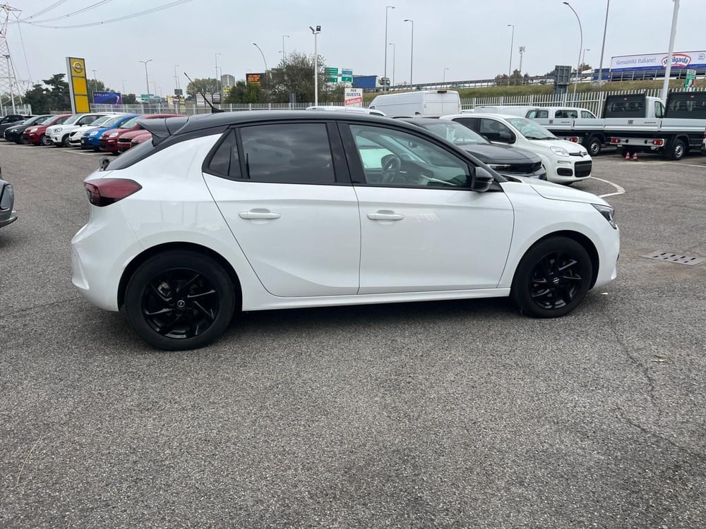 Opel Corsa usata a Milano (4)
