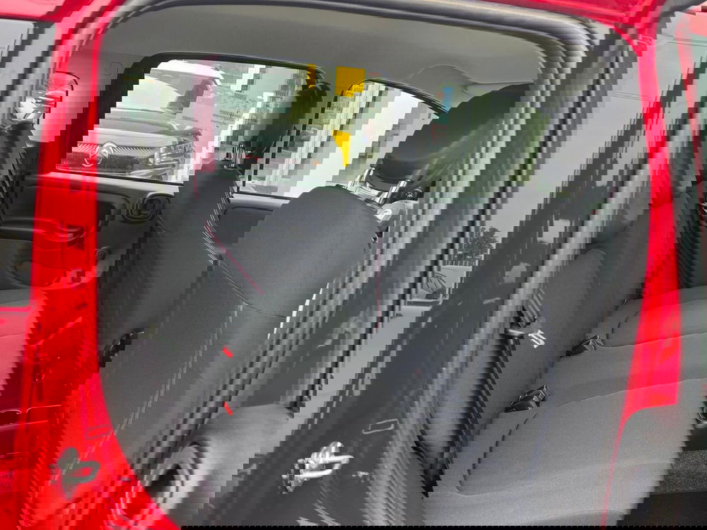 Fiat Panda Cross nuova a Milano (14)