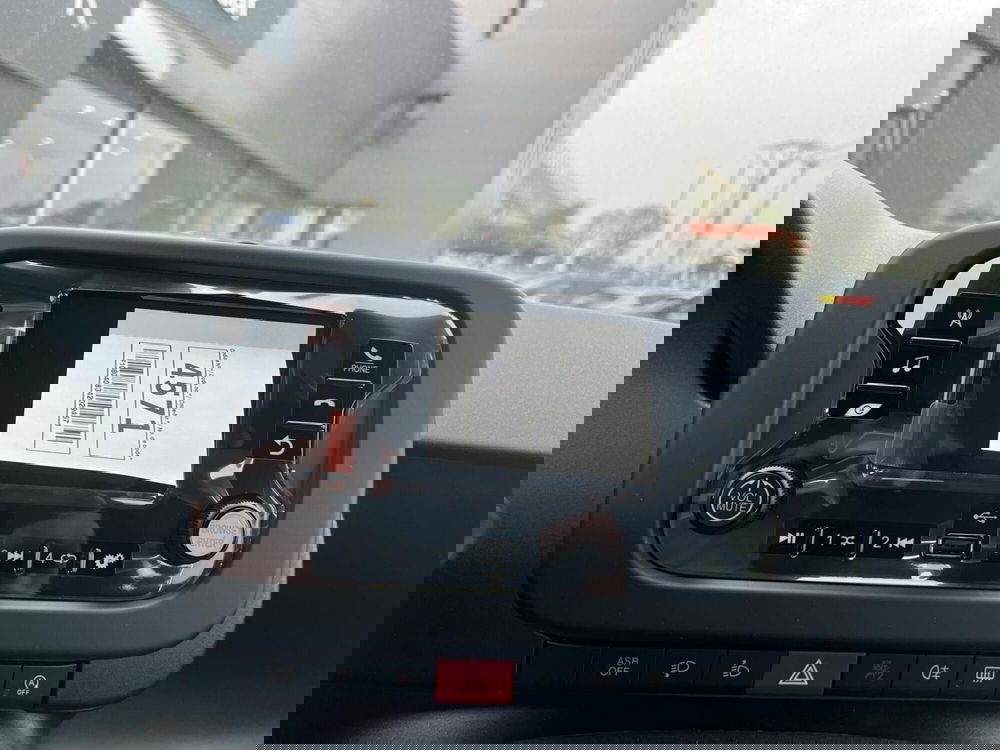 Fiat Panda Cross nuova a Milano (16)