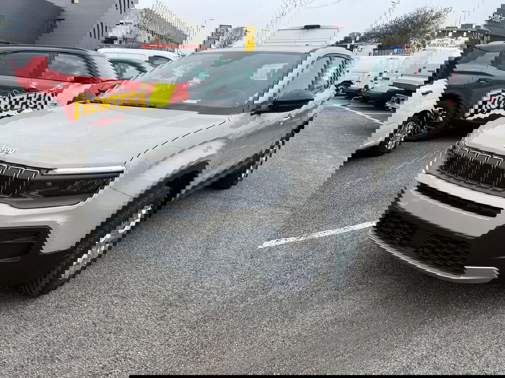 Jeep Avenger nuova a Milano