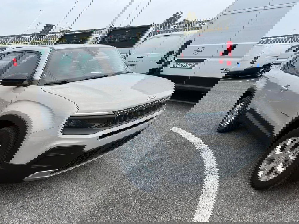 Jeep Avenger nuova a Milano (2)