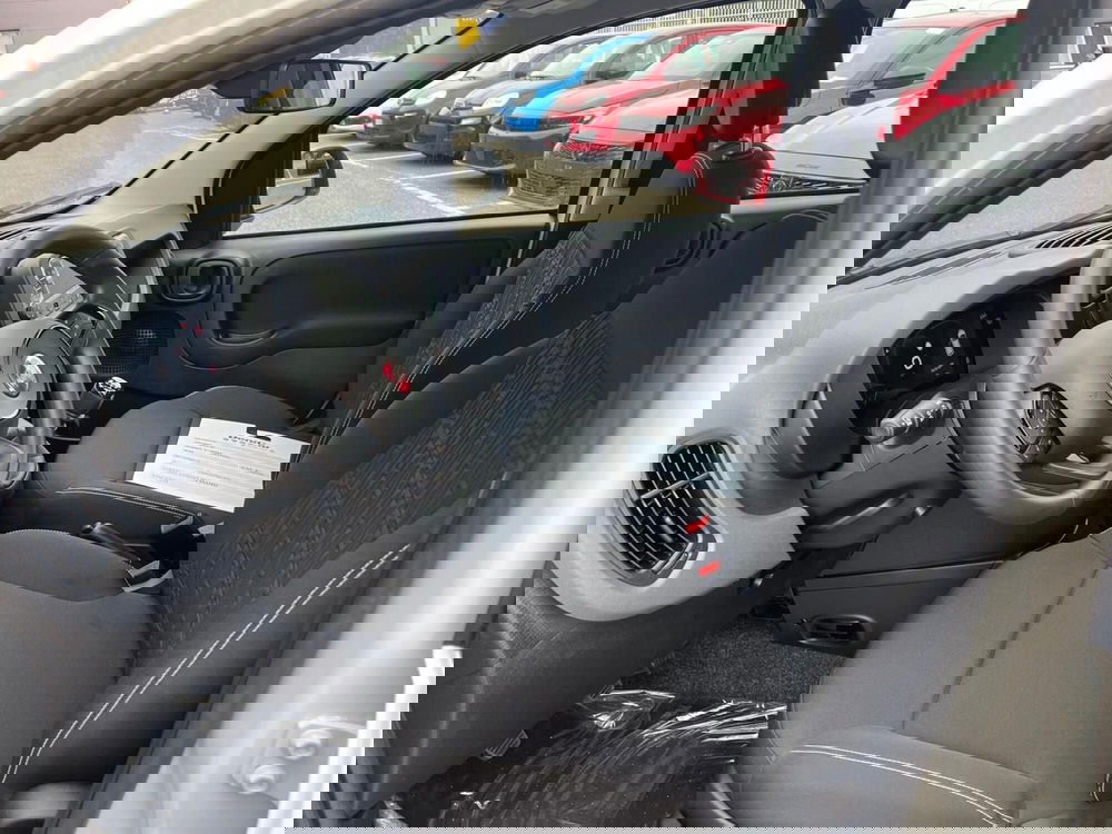 Fiat Panda Cross nuova a Milano (11)