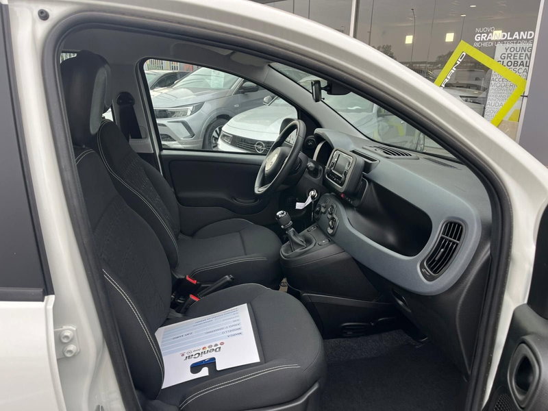 Fiat Panda Cross nuova a Milano (12)