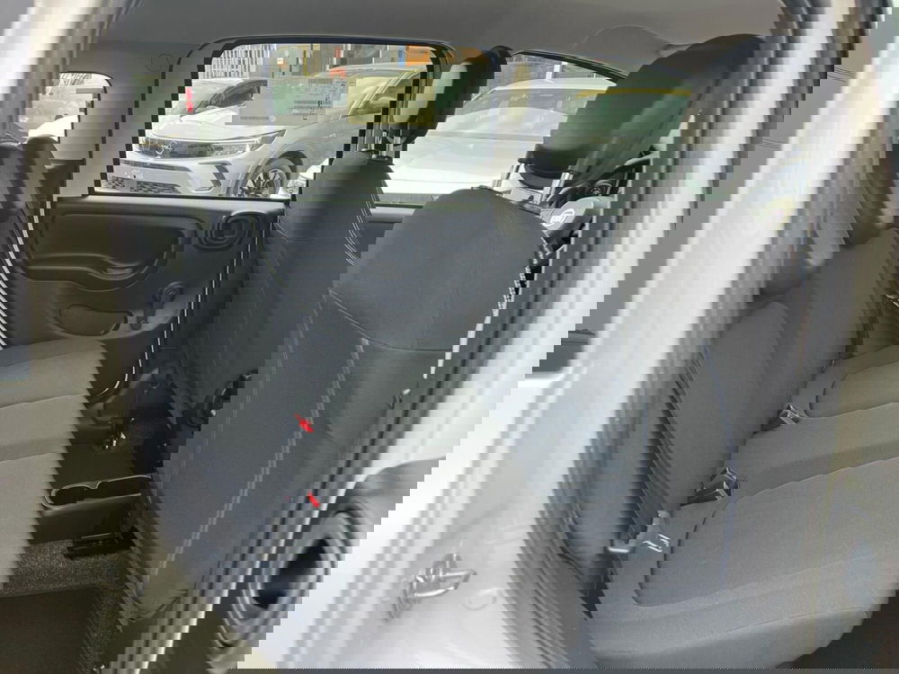 Fiat Panda Cross nuova a Milano (14)