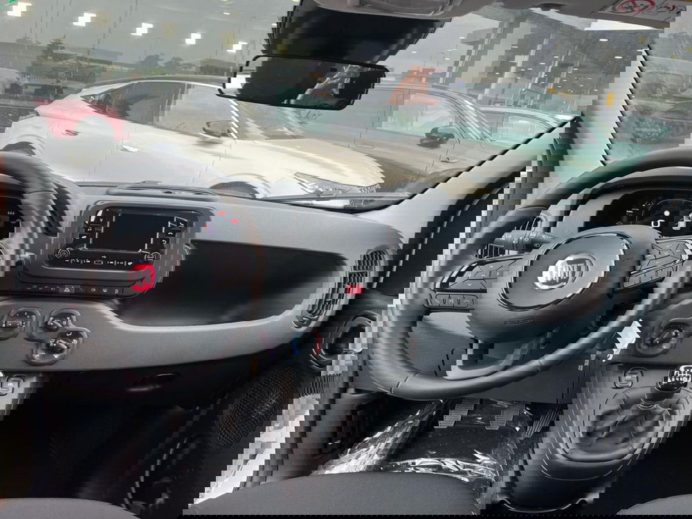 Fiat Panda Cross nuova a Milano (15)