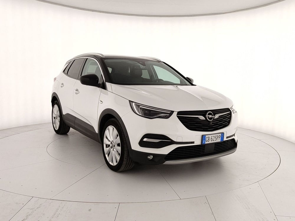 Opel Grandland X usata a Caserta