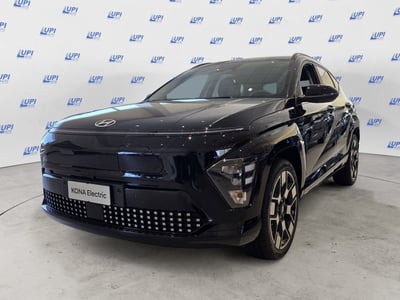 Hyundai Kona EV 64 kWh Exclusive nuova a Pistoia